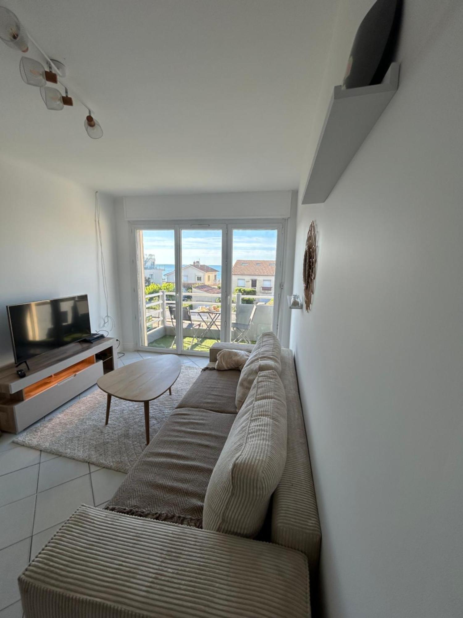 Appartement Traversant Vue Mer Et Etang Mauguio Exterior foto